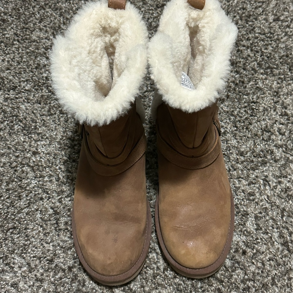 UGGS Women’s Size 8